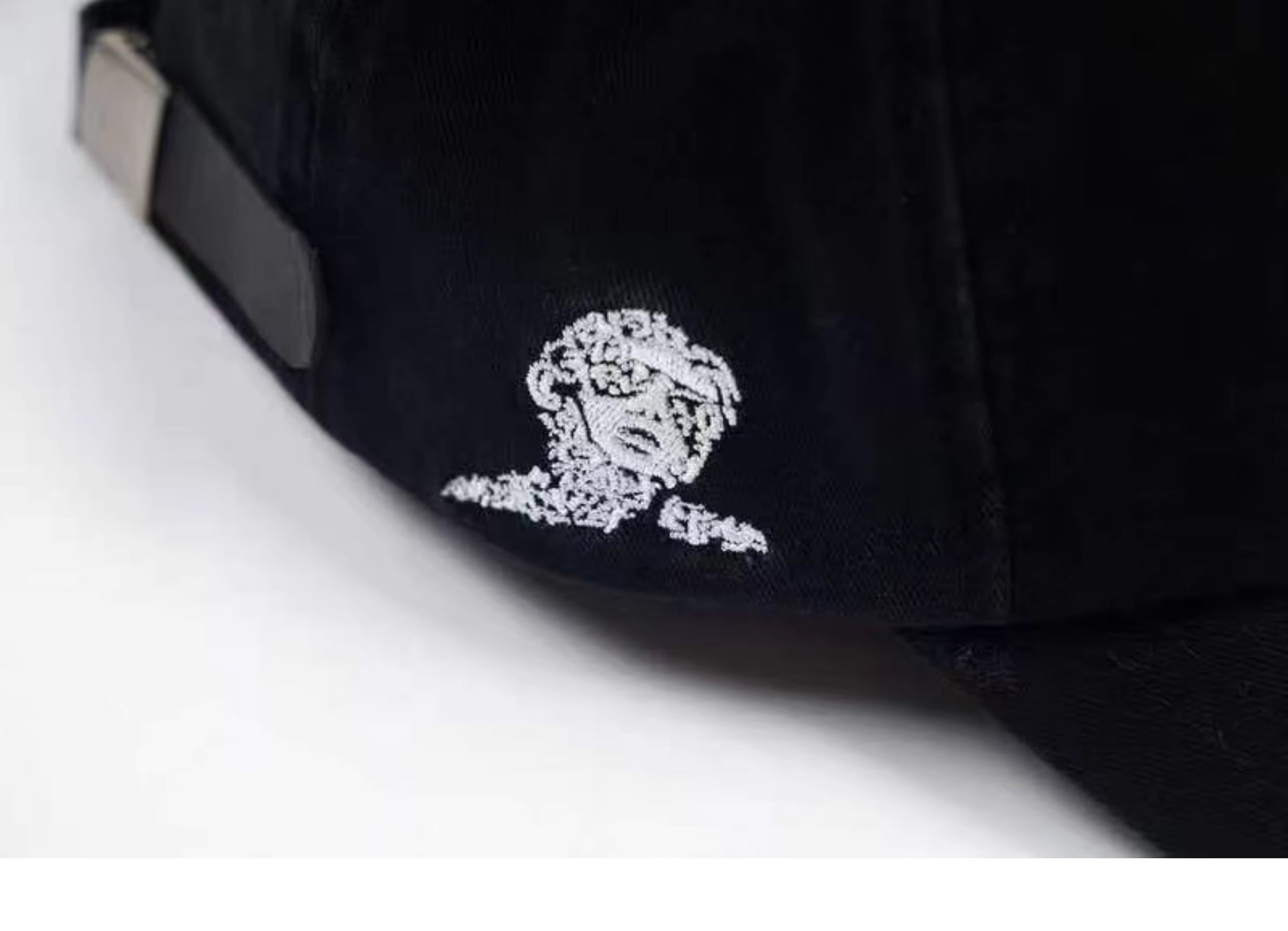 Enfants Richés Déprimés Basic Cap