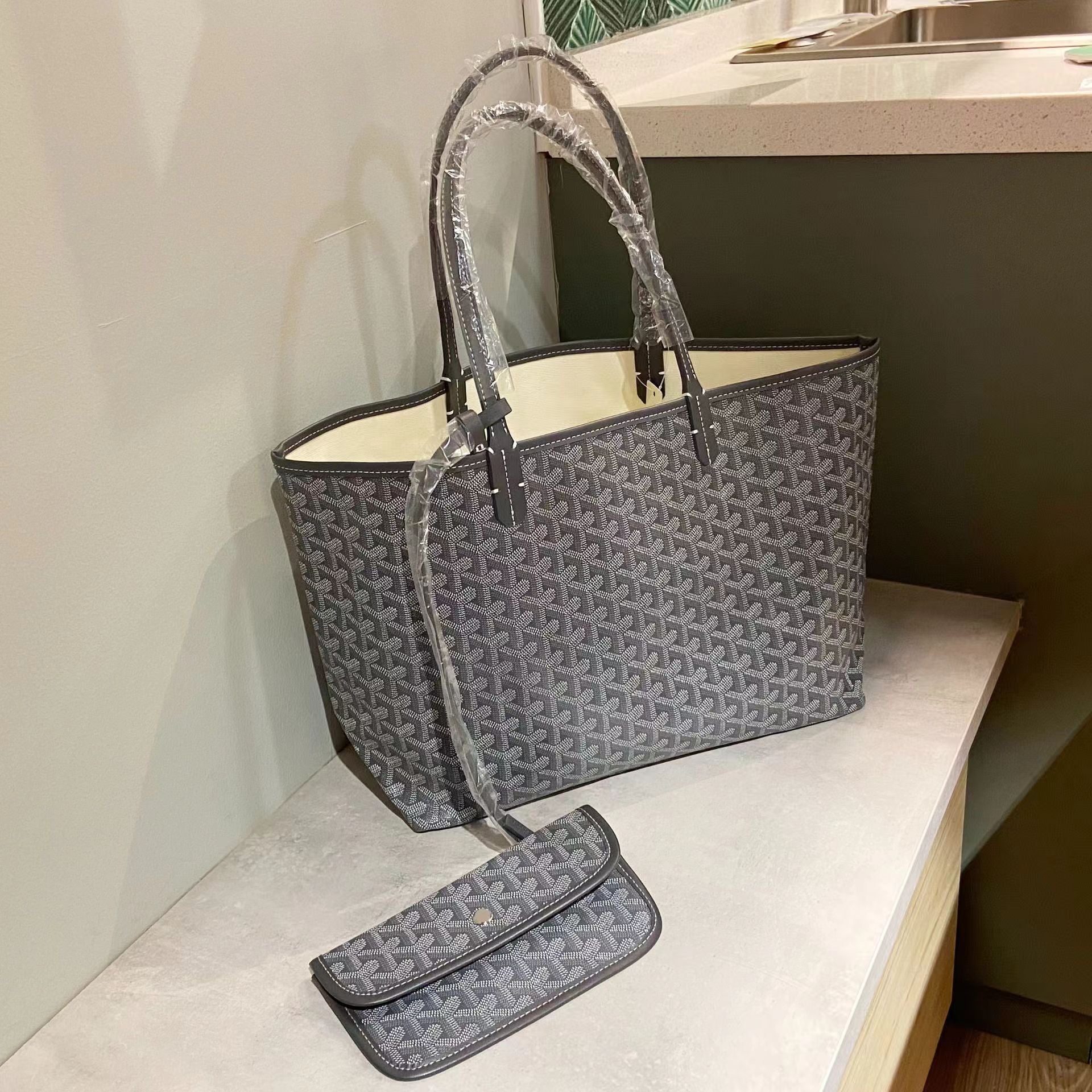 Goyard Bag and Pouch