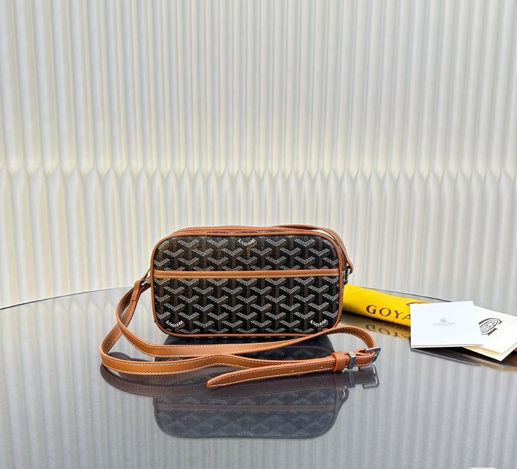 Goyard Shoulder Bag